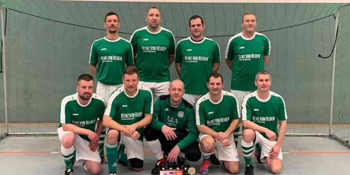 Die alten Herren erringen Turniersieg