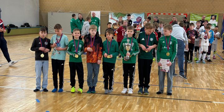 E1-Junioren holen Turniersieg in Bernsdorf!